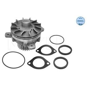 Achetez des Pompe à eau MEYLE 16-33 220 0004 à prix pour 136,06 €