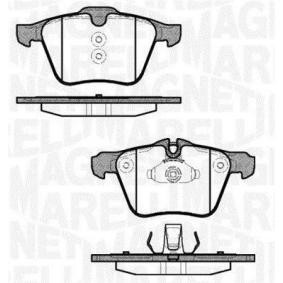 Köp Bromsbelägg av MAGNETI MARELLI 363916060824 till det låga priset 647,33 kr
