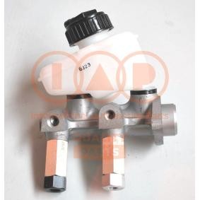 Comprar Cilindro principal de freno de IAP QUALITY PARTS 702-20010 a bajo precio de 208,67 €