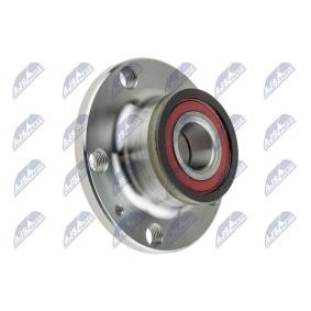Compre Buje de rueda de NTY online para Fox Hatchback (5Z,5Z5) a precios moderados
