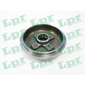 Comprar Tambor de freno de LPR 7D0244 a bajo precio de 24,22 €