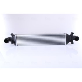 Kjøp Intercooler av NISSENS 96334 til den lave prisen 2299,71 NOK