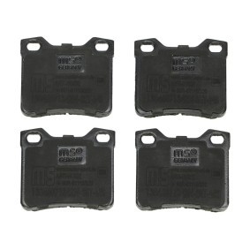 Acquista Kit pastiglie freni da MASTER-SPORT 13046071342N-SET-MS a buon mercato per soli 14,51 €