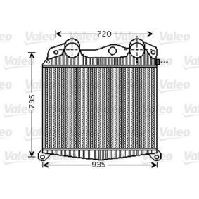 Köp Intercooler av VALEO 818741 till det låga priset 22389,74 kr