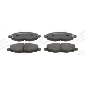 Köp Bromsbelägg av CHAMPION 572641CH till det låga priset 1662,39 kr