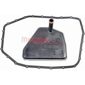 Achetez des Kit de filtre hydraulique, boîte automatique METZGER 8020095 à prix pour 33,40 €