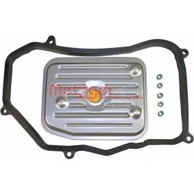 Achetez des Kit de filtre hydraulique, boîte automatique METZGER 8020102 à prix pour 18,37 €