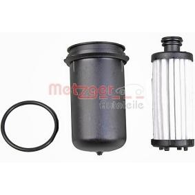 Achetez des Kit de filtre hydraulique, boîte automatique METZGER 8020072 à prix pour 28,43 €