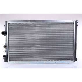 Achetez des Radiateur de chez NISSENS en ligne pour Arena Van (TB, TF) à prix modérés
