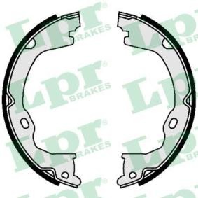Comprar Zapata de freno de mano de LPR 09550 a bajo precio de 29,72 €