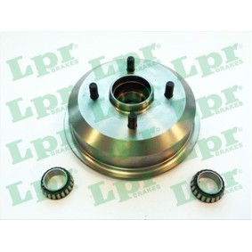 Comprar Tambor de freno de LPR 7D0130 a bajo precio de 23,51 €