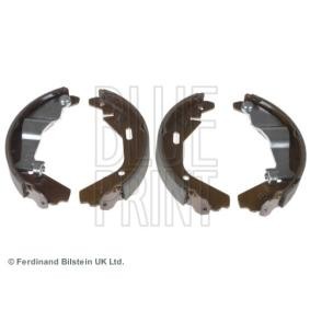 Bremsbackensatz ADK84135 von BLUE PRINT günstig für 31,16 € online kaufen