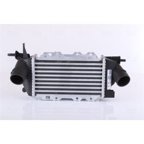 Köp Intercooler av NISSENS 96772 till det låga priset 1021,39 kr