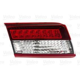 Acquista Fanale posteriore da VALEO 044558 a buon mercato per soli 92,68 €