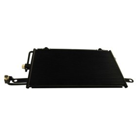 Köp Kondensor, klimatanläggning av MAXGEAR AC840422 till det låga priset 1409,16 kr