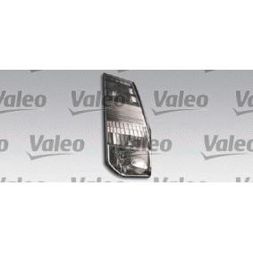 Scheinwerfer für RENAULT TRUCKS von VALEO