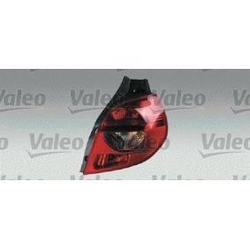 Køb Baglygte af VALEO 088971 til den lave pris 604,13 DKK