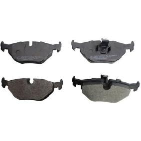 Acquista Kit pastiglie freni da DENCKERMANN B110071 a buon mercato per soli 26,98 €