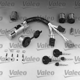 Compre Jogo de canhões de fechaduras da VALEO 252616 a um preço baixo por 271,72 €