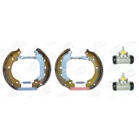 Compre Kit de frenos de tambor de CHAMPION online para Kangoo II / Grand Kangoo (KW, KW0/1) a precios moderados