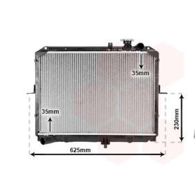 Acquista Radiatore motore da VAN WEZEL 83002033 a buon mercato per soli 150,39 €