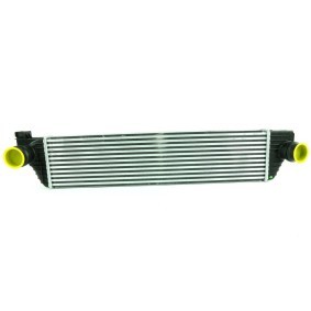 Kjøp Intercooler av FAST FT55528 til den lave prisen 1400,52 NOK
