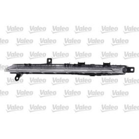 Acquista Fanale posteriore da VALEO 047725 a buon mercato per soli 175,67 €