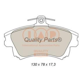 Köp Bromsbelägg av IAP QUALITY PARTS 704-12082 till det låga priset 1481,17 kr