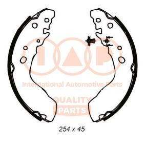 Bremsbackensatz für SUZUKI von IAP QUALITY PARTS