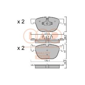 Bremsbeläge für BMW von IAP QUALITY PARTS