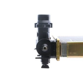 Achetez des Intercooler MAHLE ORIGINAL CI 331 000P à prix pour 381,24 €