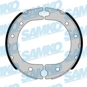 Kjøp Håndbremseklosser fra SAMKO på nett for DYNA 100 Åpen lastebil / chassis (LY1_, YY1_) til moderate priser