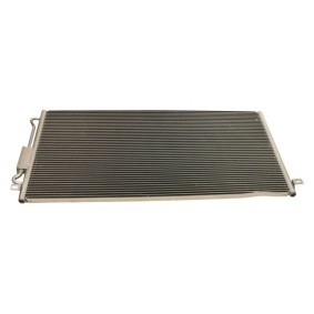Acquista Condensatore climatizzatore da MAXGEAR AC830063 a buon mercato per soli 109,58 €