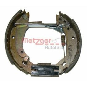 Achetez des Kit de freins, freins à tambours METZGER MG 392V à prix pour 58,90 €