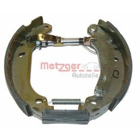 Achetez des Kit de freins, freins à tambours METZGER MG 424V à prix pour 91,42 €