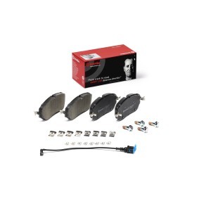 Köp Bromsbelägg av BREMBO P 85 194 till det låga priset 1052,19 kr