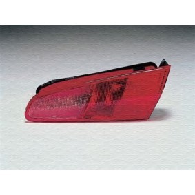 Rückleuchte 712381501129 von MAGNETI MARELLI günstig für 39,03 € online kaufen