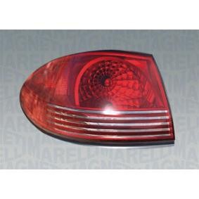 Rückleuchte 714025870701 von MAGNETI MARELLI günstig für 120,27 € online kaufen
