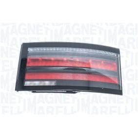 Rückleuchte 714020340711 von MAGNETI MARELLI günstig für 331,16 € online kaufen
