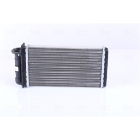 Comprar Radiador de calefacción de NISSENS 71441 a bajo precio de 29,46 €