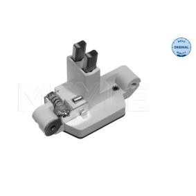 Acquista Regolatore alternatore da MEYLE 014 731 1213 a buon mercato per soli 16,97 €