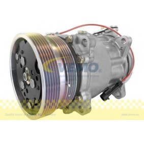 Acquista Compressore aria condizionata da VEMO V24-15-0006 a buon mercato per soli 566,67 €