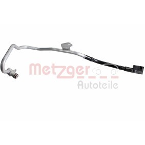 Compre Tubo de radiador de METZGER online para Classe S Cabrio (A217) a preços moderados