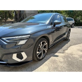 Schwellerverkleidung für AUDI von MOTORDROME DESIGN