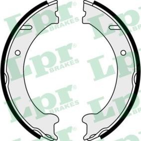 Comprar Zapata de freno de mano de LPR 08250 a bajo precio de 20,28 €