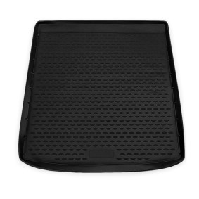 Compre Bandeja de porta-malas da OMAC 1211250F a um preço baixo por 59,56 €