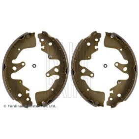 Bremsbackensatz ADK84138 von BLUE PRINT günstig für 36,47 € online kaufen