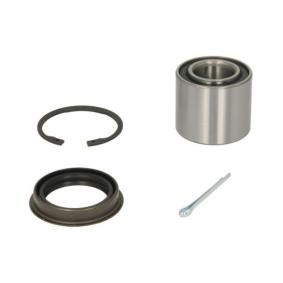 Compre Buje de rueda de BTA online para SUNNY II Hatchback (N13) a precios moderados