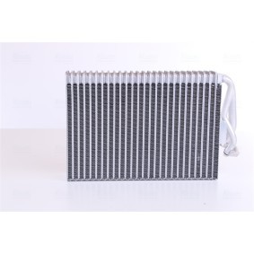 Acquista Evaporatore climatizzatore da NISSENS 92295 a buon mercato per soli 156,87 €