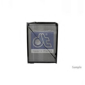 Kühler, Motorkühlung 4.65305 von DT Spare Parts günstig für 1210,99 € online kaufen